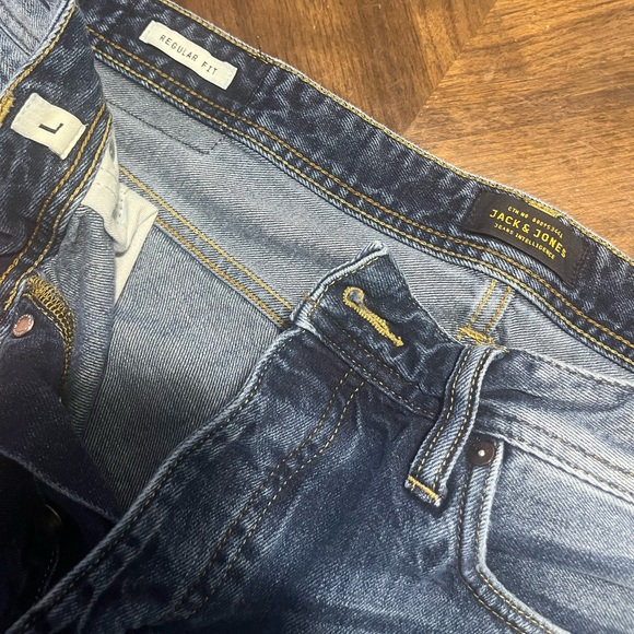 Jack & Jones Jean Shorts - Picture 3 of 3